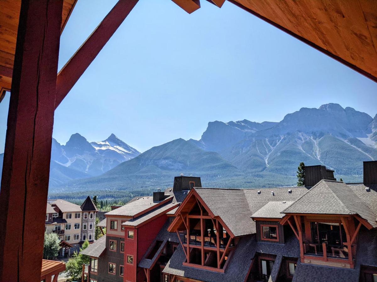 Spectacular Penthouse With Amazing Views, Indoor Pool And Hot Tub Otel Canmore Dış mekan fotoğraf