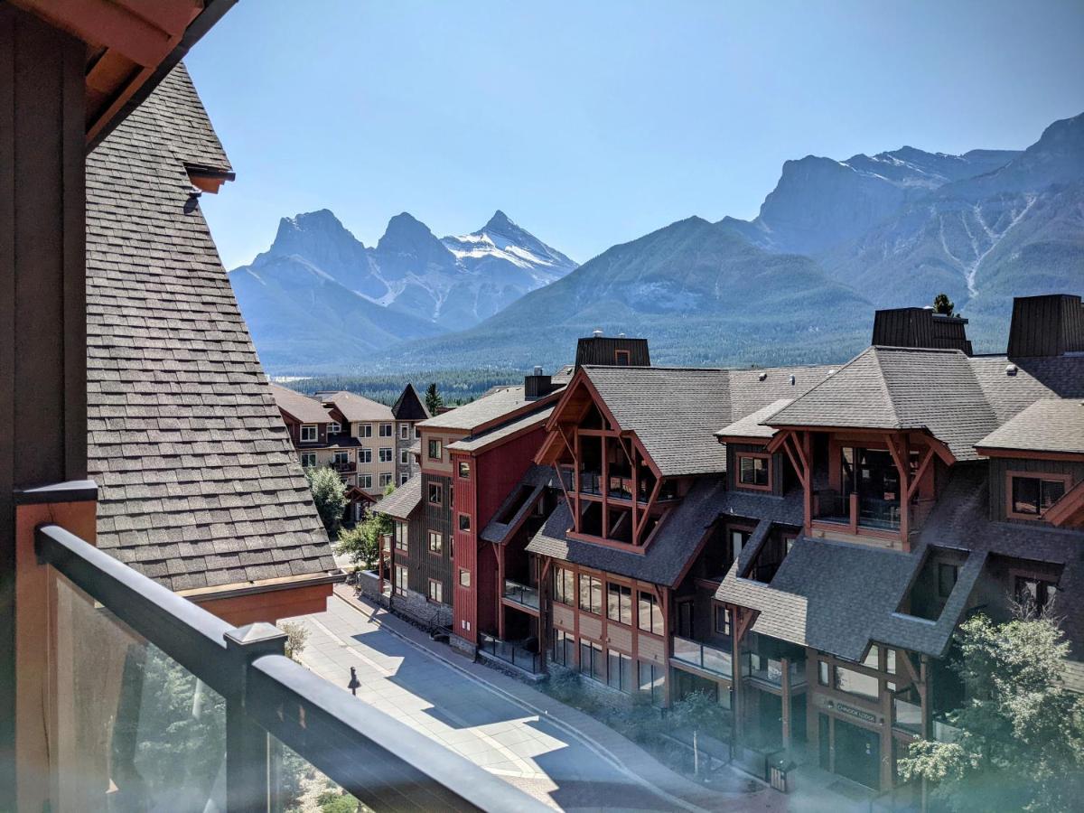 Spectacular Penthouse With Amazing Views, Indoor Pool And Hot Tub Otel Canmore Dış mekan fotoğraf